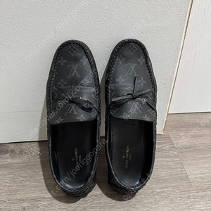 루이비통 아리조나 모카신 로퍼 이클립스 280