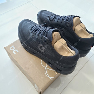 Kith(키스) X 온러닝 Cloudzone 클라우드존 블랙, 8.5사이즈(265)