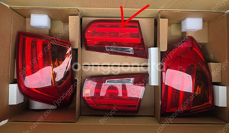 BMW 3시리즈 F30 순정 테일램프 1대 분 팝니다.--0