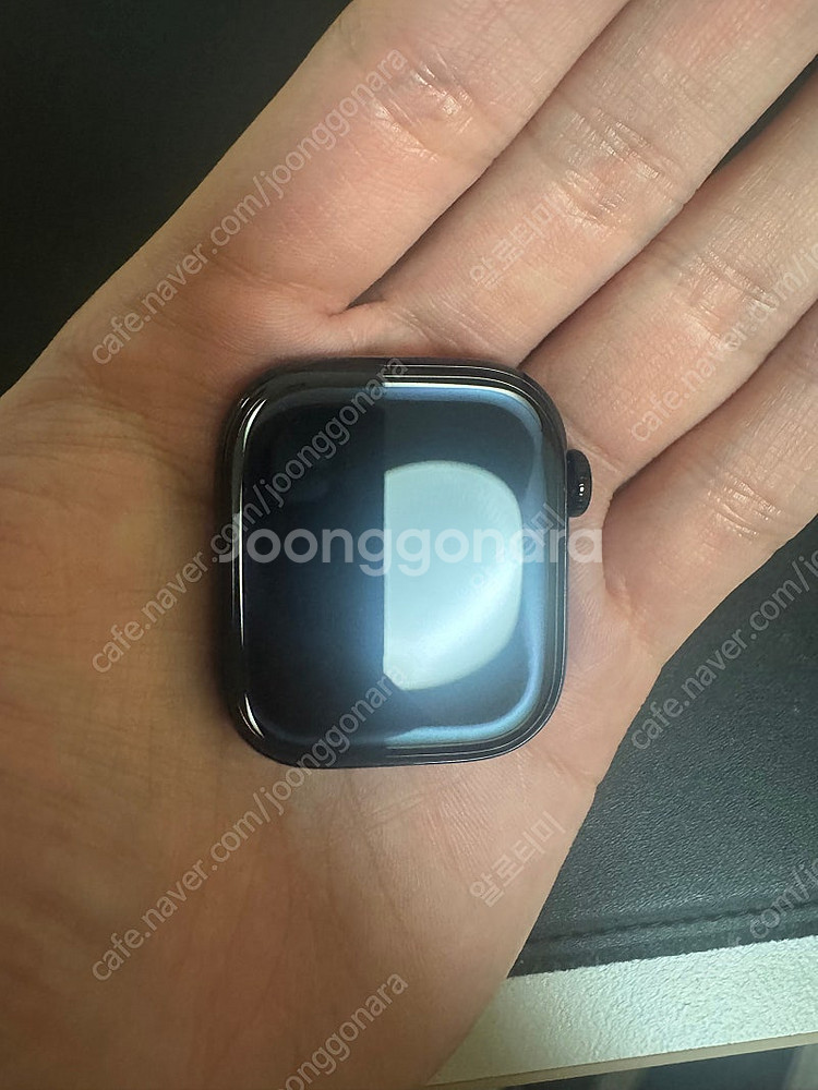 3주된 애플워치10 42mm 제트블랙 gps 팝니다--1