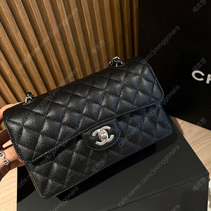 샤넬 클래식 스몰 캐비어