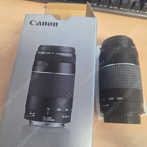캐논 EF 75-300mm f/4-5.6 III 렌즈 판매합니다.