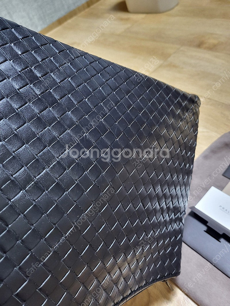 보테가 베네타 인트레치아토 블랙(L) 클러치백 급처합니다.--6