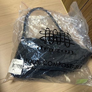 새상품 드래곤디퓨전 로잔나 샤이니블랙