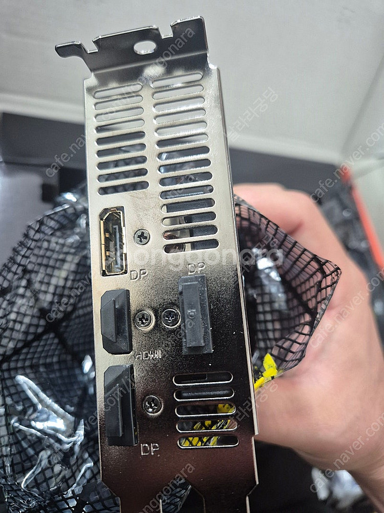 기가바이트 RTX5060 8g lp 로우프로파일--2