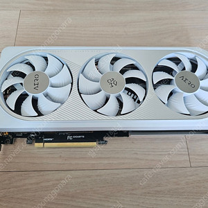 지포스 RTX4070SUPER 25년구매 3팬 에어로 기가바이트