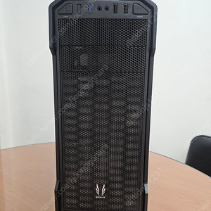 데스크탑 컴퓨터 PC 본체 팝니다. GTX1060 I5-9400F