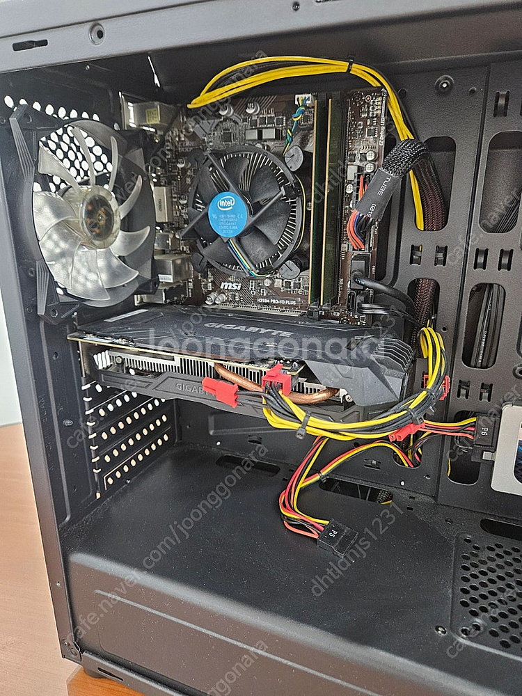 데스크탑 컴퓨터 PC 본체 팝니다. GTX1060 I5...--2