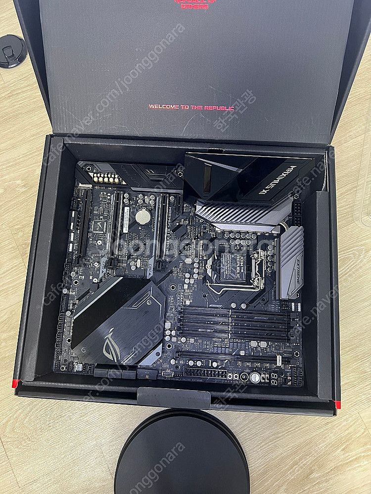Maximus XI Extreme 팝니다.--1