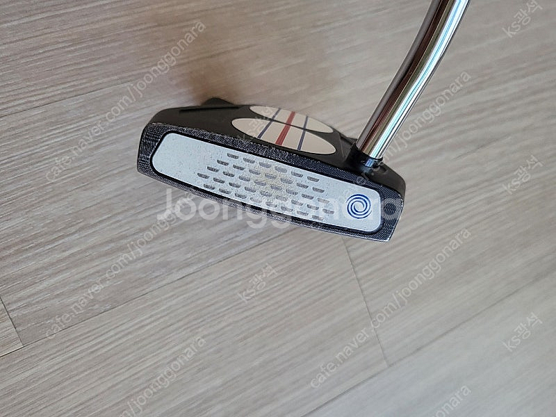 오디세이 투볼텐퍼터 33"--1