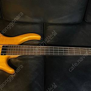 Toby by 토비아스 Deluxe IV 4현 베이스 팝니다