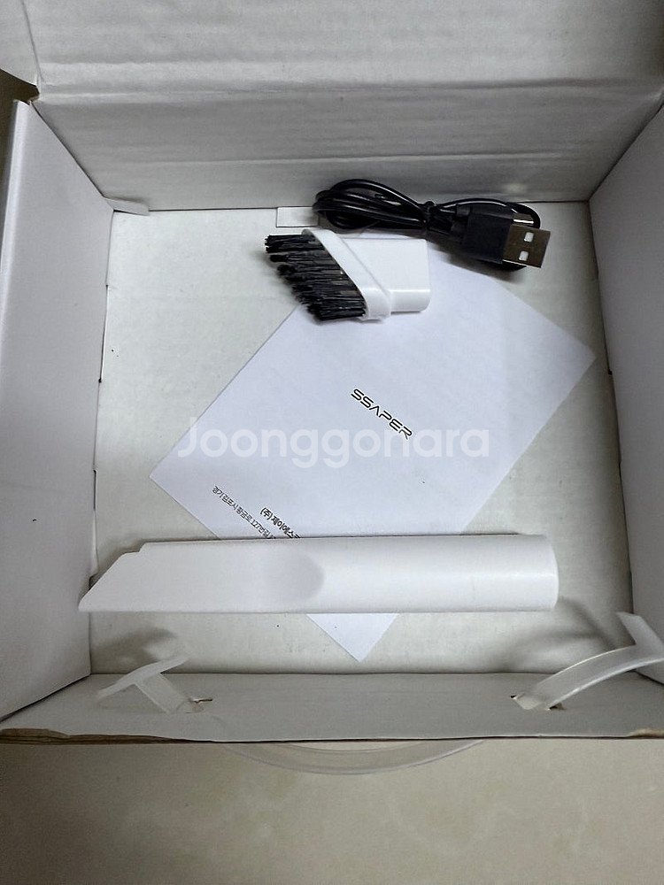무선 핸디형 청소기 새상품--1