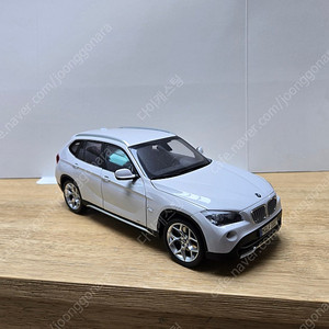 1/18 / 교쇼, 미니챔프. 오토아트/ BMW, 아우디, 벤츠, 벤틀리 12대 최종가격 할인 판매합니다.(가격인하)