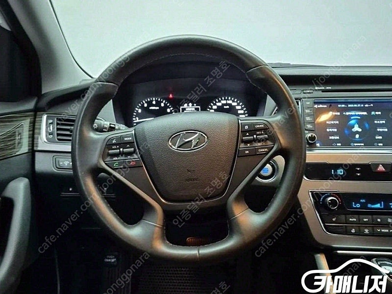 [현대]LF 쏘나타 2.0 스마트 기본형 (5인승) ★중고차★중고차매입★전액할부★저신용자★신불자★소액할부★현금★카드... 이미지