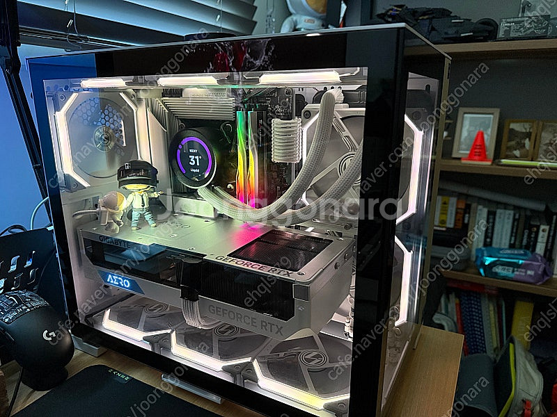 조립 PC i7-13700K RTX4080 + 모니터--0