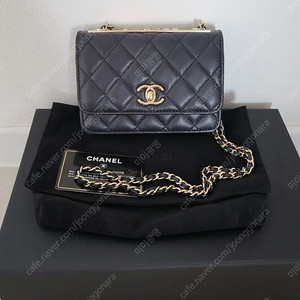 샤넬트렌디cc미니 체인백 32번대풀셋