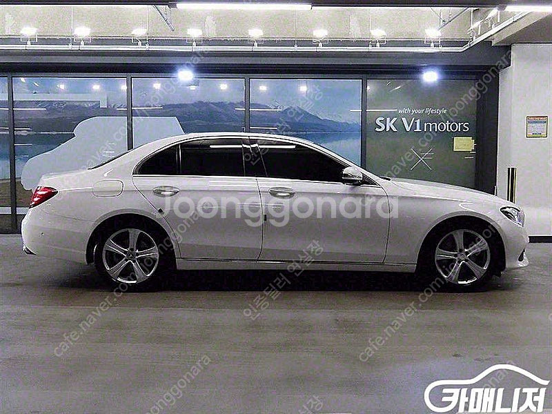 [벤츠]E-클래스 W213 E220d 아방가르드 인텔리...--3