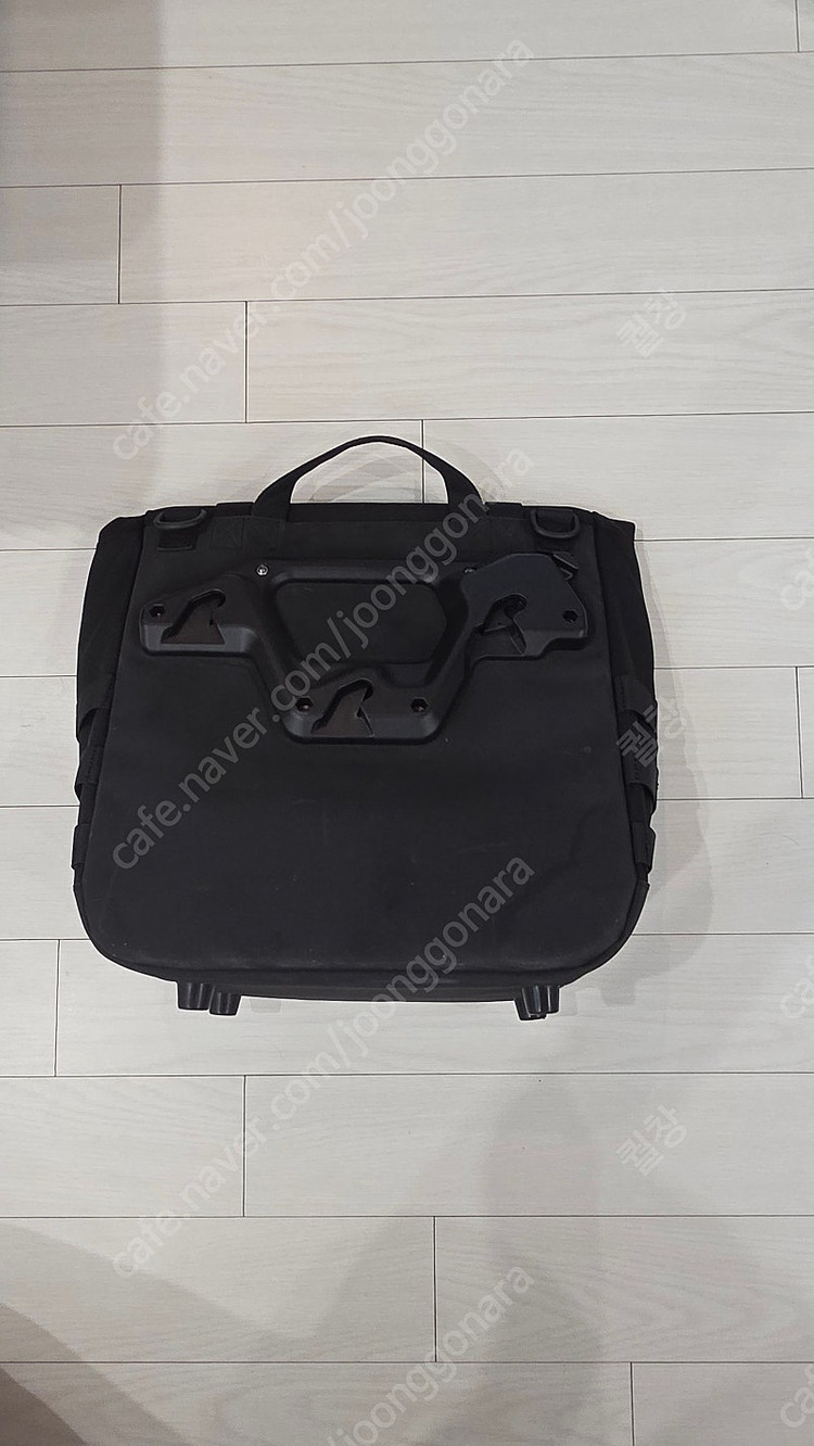 혼다 레블용 scr950 , 볼트 950 사이드백 브라켓 팝니다. 이미지