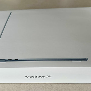 맥북에어 m4 13인치 기본형 스카이블루 미개봉