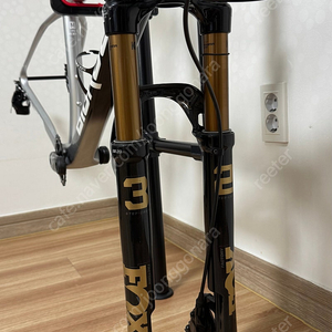 2025 신형 폭스 팩토리 32 SC GRIP SL