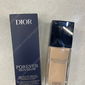 디올 포에버 스킨 글로우 24H 웨어 래디언트 파운데이션 30mL 1.5N & 0.5N