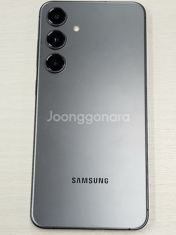 갤럭시 S24플러스 블랙색상 256용량 상태좋은 무잔상...--2