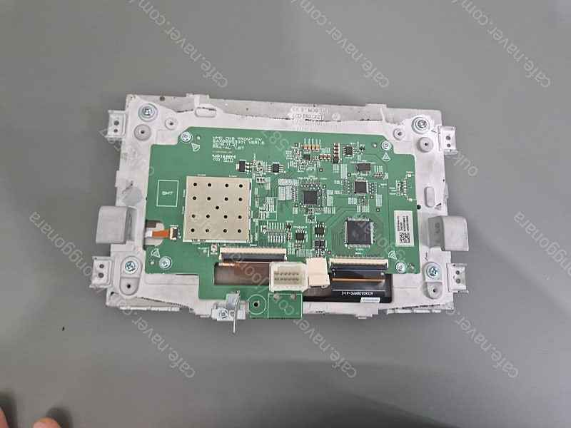 스팅어 순정 모니터 부품용 판매합니다. 이미지