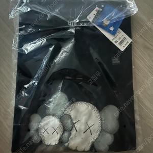 [2XL] 유니클로 x 카우스 티셔츠