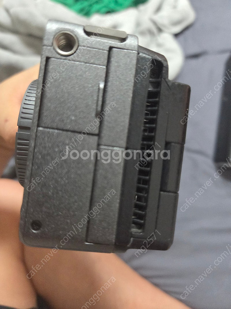 fx3 body + 배터리 충전기 + 배터리 + 탑핸들...--3