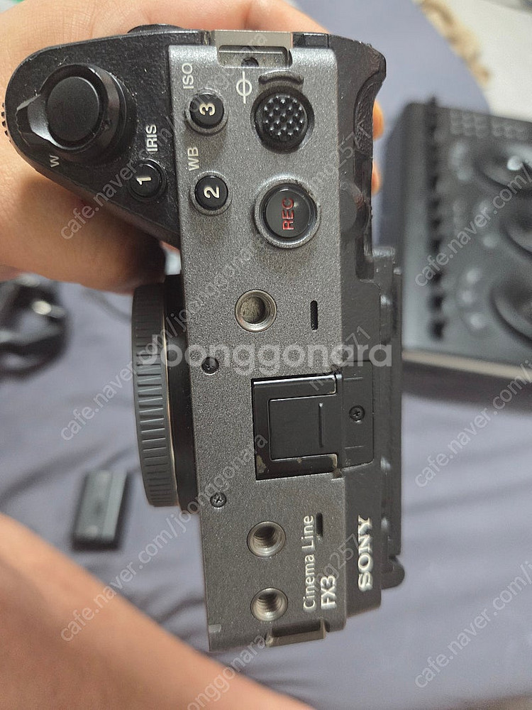 fx3 body + 배터리 충전기 + 배터리 + 탑핸들...--4