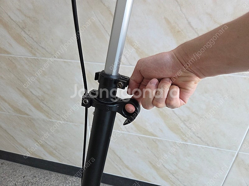 글로버 원터치 접이식 킥보드 (프랑스 킥보드)--3