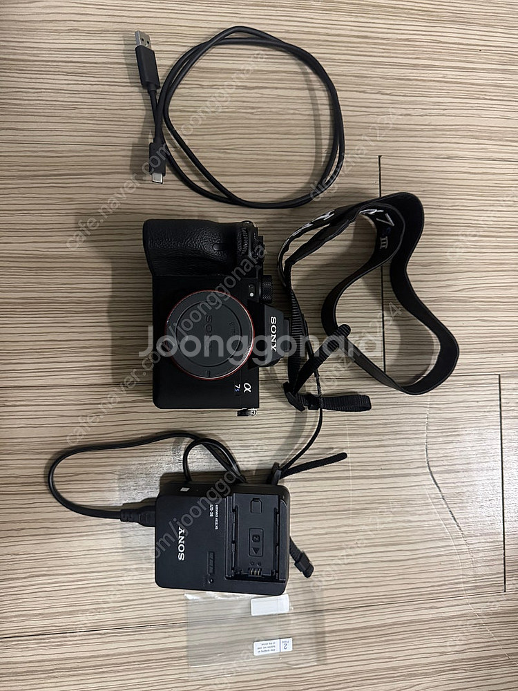 소니 A7s3 판매합니다. ( 박스x )--0