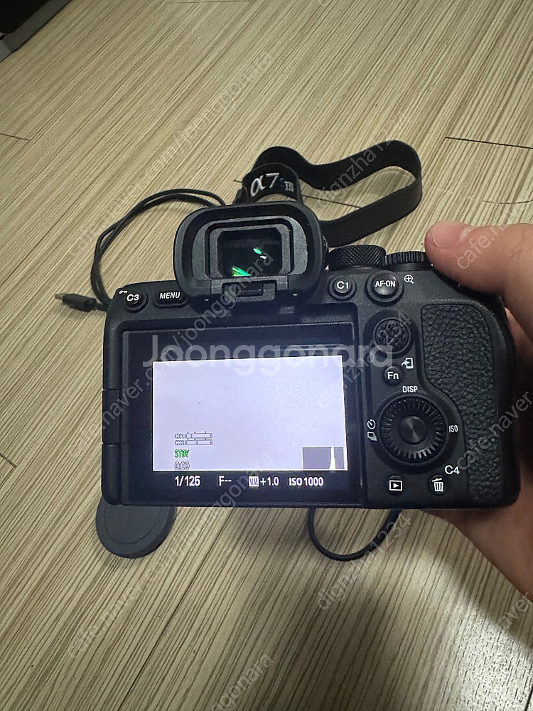 소니 A7s3 판매합니다. ( 박스x )--1