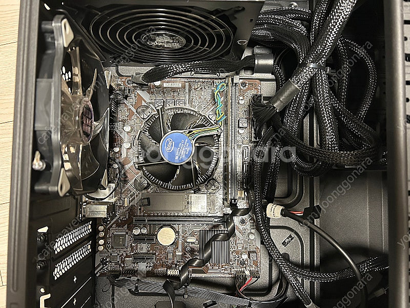 GIGABYTE GA-B360M-D2V + Intel ...--4