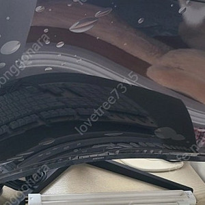 삼성 32인치 커브드 모니터 G5(C32G54TQB 패널 새제품) 판매합니다.