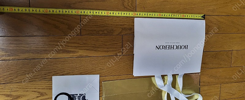 구찌 루이비통 부쉐론 버버리 디올 프라다 딥디크 입생로랑 명품 종이가방 이미지