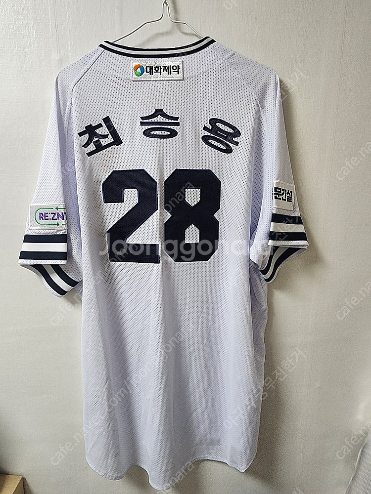 두산베어스 레트로유니폼 28최승용 마킹--1