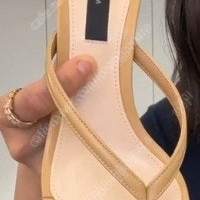 R2W 알투더블유 네사 스트랩 힐_5cm Nessa strap heels (최종가격)