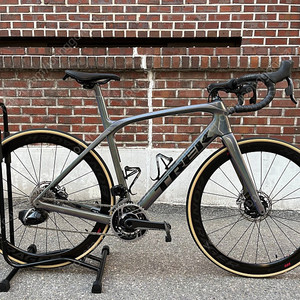 트렉 Domane SLR 9 eTap AXS 팝니다