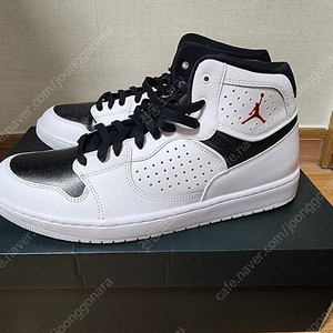 나이키 코리아 정품 as가능 190~300 빅사이즈 아동화,남성,여성 조깅화,조던,농구화 할인매장 가격 40%~70% 할인가에 판매합니다