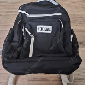 네이키드니스 백팩