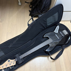 고퍼우드 black400b 베이스 기타