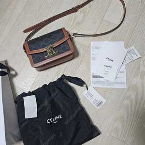 셀린느 트리옹프 카프스킨 백 가방 영수증 풀박스 샐린느