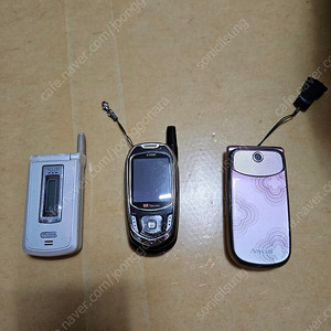 옛날폰 피쳐폰 3대 팝니다
