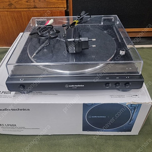 오디오테크니카 턴테이블 at-lp60x lp플레이어(8만원)