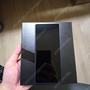 갤럭시폴드6 1테라 블루 팝니다