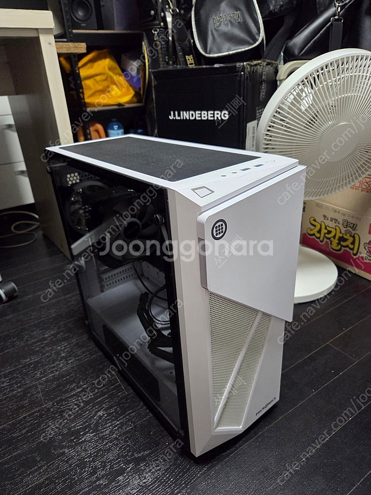 라이젠 5600X, 어로스 엘리트 B450M, 커세어--0