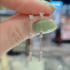 로이드 10k 드롭 귀걸이
