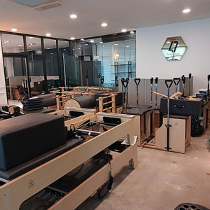 발렌필라테스 콤비리포머 2대 팝니다