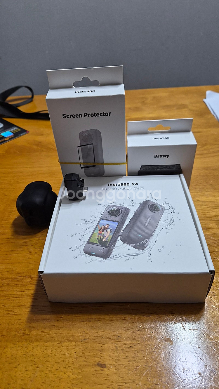 인스타360 X4 새제품팝니다 (8/5일까지만)--0